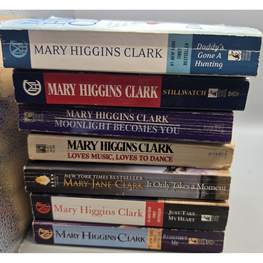 Mary Higgins Clark & Mary Jane Clark 7 Book Lot Mystery Suspense Paperbacks